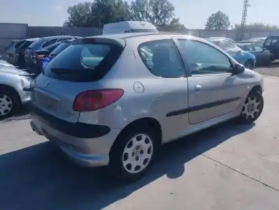Здавання транспортного засобу peugeot 206 fastback (2a/c) 1.4 hdi eco 70 року 2005 потужний 8hz Здавання транспортного засобу peugeot 206 fastback (2a/c) 1.4 hdi eco 70 року 2005 потужний 8hz