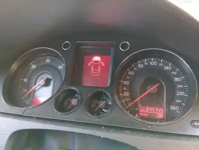 Veículo de Sucata volkswagen passat b6 (3c2) 2.0 tdi 16v do ano 2006 alimentado bkp