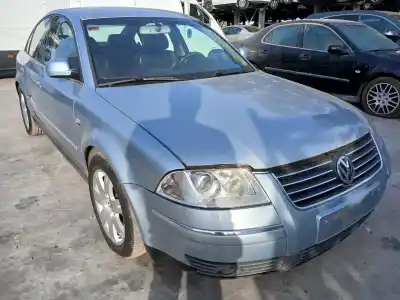 Veículo de Sucata VOLKSWAGEN PASSAT B5.5 (3B3) 1.9 TDI do ano 2002 alimentado AVF