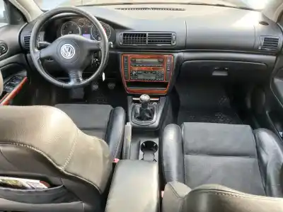 Veículo de Sucata volkswagen passat b5.5 (3b3) 1.9 tdi do ano 2002 alimentado avf