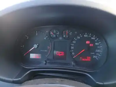 Scrapping Vehicle audi a3 (8l) 1.9 tdi ambiente of the year 2003 powered axr