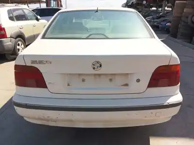 Veículo de Sucata bmw 5 (e39) 525 tds do ano 1997 alimentado 256t1