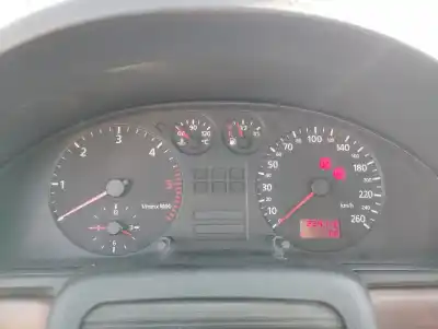 Scrapping Vehicle audi a4 b5 (8d2) 1.9 tdi of the year 1999 powered afn