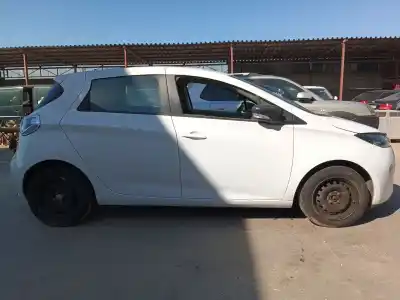 Veículo de Sucata renault zoe (bfm_) zoe do ano 2017 alimentado 5am450