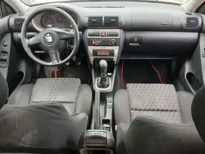 Scrapping Vehicle seat leon (1m1) 1.9 tdi of the year 2005 powered asz