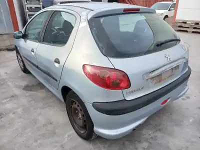 Здавання транспортного засобу peugeot 206 fastback (2a/c) 1.4 hdi eco 70 року 2005 потужний 8hz Здавання транспортного засобу peugeot 206 fastback (2a/c) 1.4 hdi eco 70 року 2005 потужний 8hz