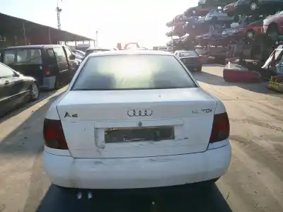 Verschrottungsfahrzeug audi a4 b5 (8d2) 1.9 tdi des jahres 1995 angetrieben 1z