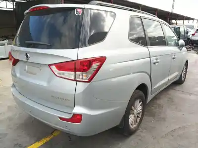 Veicolo di demolizione SSANGYONG RODIUS II 2.2 XDI dell'anno 2018 alimentato 672960