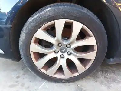 Veículo de Sucata citroen c5 iii (rd_) 2.7 hdi do ano 2009 alimentado uhz