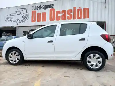 Veículo de Sucata DACIA SANDERO II 1.0 SCE 75 (B8JC, B8JD) do ano 2019 alimentado B4D400