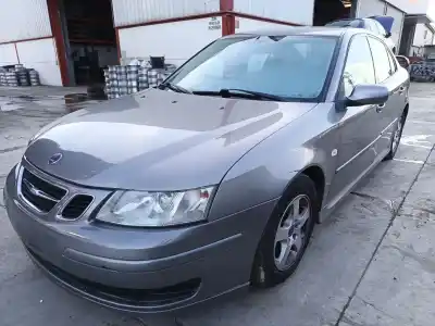 Veicolo di demolizione SAAB 9-3 (YS3F, E79, D79, D75) 2.2 TID dell'anno 2003 alimentato D223L