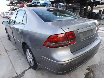 Veicolo di demolizione saab 9-3 (ys3f, e79, d79, d75) 2.2 tid dell'anno 2003 alimentato d223l
