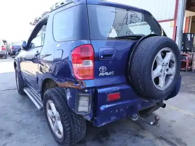 Veículo de Sucata toyota rav 4 ii (_a2_) 2.0 4wd (aca21, aca20) do ano 2001 alimentado 1azfe