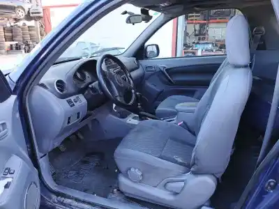 Veículo de Sucata toyota rav 4 ii (_a2_) 2.0 4wd (aca21, aca20) do ano 2001 alimentado 1azfe