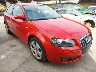 Veículo de Sucata AUDI A3 SPORTBACK (8PA) 1.6 FSI do ano 2007 alimentado BLF