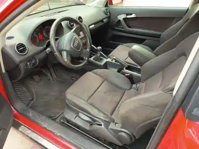 Veículo de Sucata audi a3 sportback (8pa) 1.6 fsi do ano 2007 alimentado blf