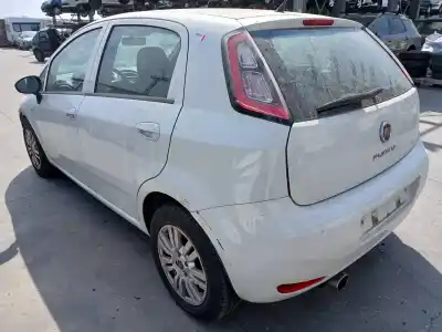 Veicolo di demolizione fiat punto (199_) 1.3 d multijet dell'anno 2016 alimentato 199a9000
