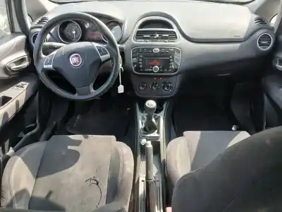 Veicolo di demolizione fiat punto (199_) 1.3 d multijet dell'anno 2016 alimentato 199a9000