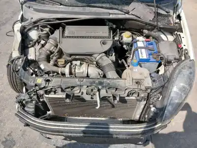 Veicolo di demolizione fiat punto (199_) 1.3 d multijet dell'anno 2016 alimentato 199a9000