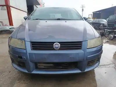 Veículo de Sucata fiat stilo (192_) 1.8 16v (192axc1a, 192bxc1a) do ano 2002 alimentado 192a4000