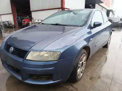 Veículo de Sucata fiat stilo (192_) 1.8 16v (192axc1a, 192bxc1a) do ano 2002 alimentado 192a4000