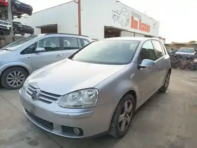 Scrapping Vehicle volkswagen golf v (1k1) 1.9 tdi of the year 2006 powered bxe