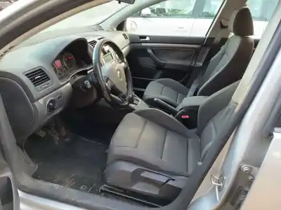 Scrapping Vehicle volkswagen golf v (1k1) 1.9 tdi of the year 2006 powered bxe