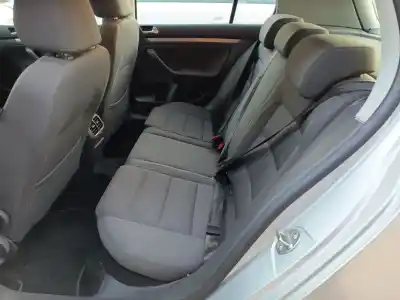 Scrapping Vehicle volkswagen golf v (1k1) 1.9 tdi of the year 2006 powered bxe