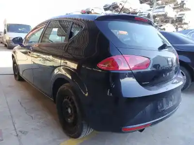 Veículo de Sucata seat leon (1p1) 1.6 tdi do ano 2011 alimentado cayb