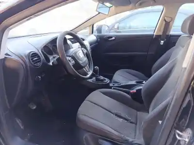 Veículo de Sucata seat leon (1p1) 1.6 tdi do ano 2011 alimentado cayb