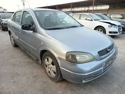 Véhicule à la ferraille OPEL ASTRA G FASTBACK (T98)  de l'année 2004 alimenté Y20DTH