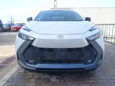 Veículo de Sucata toyota ch-r (_x2_ _h2_) hybrid (zyx20) do ano 2024 alimentado 2zr