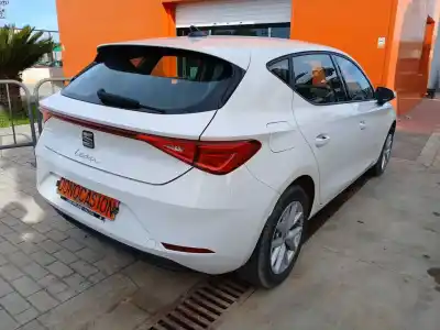 Veículo de Sucata seat leon sportstourer (kl8) 1.0 tsi do ano 2022 alimentado dlaa
