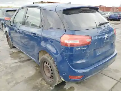 Véhicule à la ferraille citroen c4 picasso 1.6 blue-hdi fap de l'année 2015 alimenté bh01