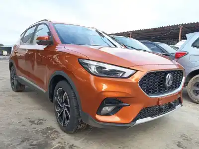 Veículo de Sucata MG ROVER MG ZS SUV 1.0 T-GDI do ano 2023 alimentado 10E4E,G10DT