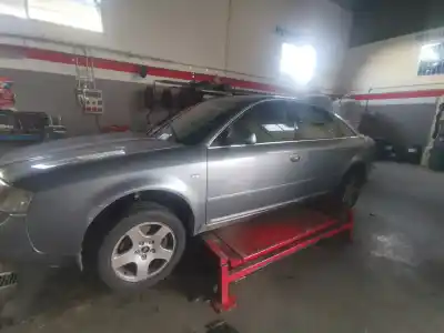 Veículo de Sucata audi a6 berlina (4b2) 2.5 tdi do ano 2003 alimentado ake