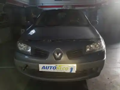 Здавання транспортного засобу RENAULT MEGANE II BERLINA 5P Confort Dynamique року 2006 потужний M9R700 Здавання транспортного засобу RENAULT MEGANE II BERLINA 5P Confort Dynamique року 2006 потужний M9R700