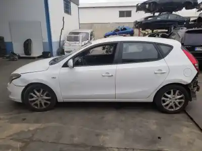 Veicolo di demolizione hyundai i30 classic dell'anno 2007 alimentato d4fb