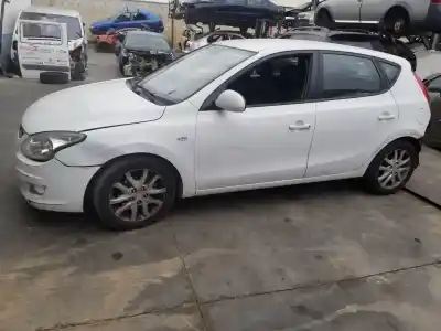 Veicolo di demolizione hyundai i30 classic dell'anno 2007 alimentato d4fb