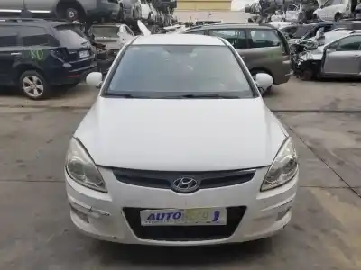 Veicolo di demolizione hyundai i30 classic dell'anno 2007 alimentato d4fb