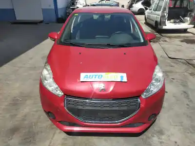 Scrapping Vehicle PEUGEOT 208 Style of the year 2013 powered HMZ