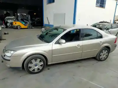 Véhicule à la ferraille ford mondeo berlina (ge) ambiente de l'année 2005 alimenté fmba