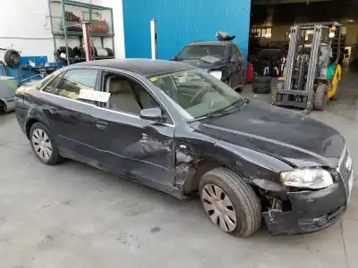 Veículo de Sucata audi a4 berlina (8e) 1.9 tdi do ano 2006 alimentado brb