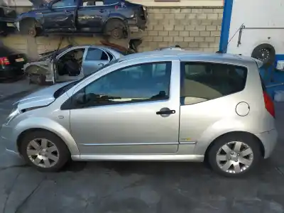 Sloopvoertuig citroen c2 vtr van het jaar 2004 aangedreven kfv