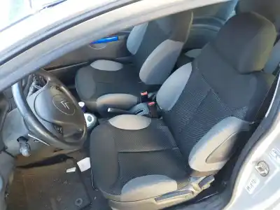 Sloopvoertuig citroen c2 vtr van het jaar 2004 aangedreven kfv