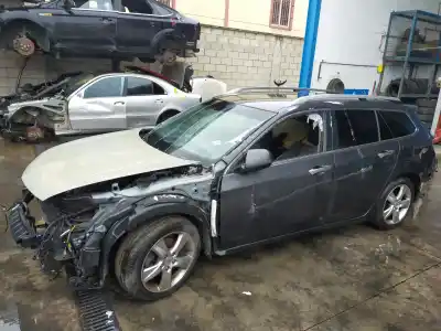 Veículo de Sucata honda accord tourer (cw) luxury do ano 2012 alimentado n22b1