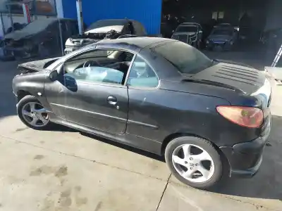 Veicolo di demolizione peugeot 206 cc cc dell'anno 2004 alimentato nfutu5jp4