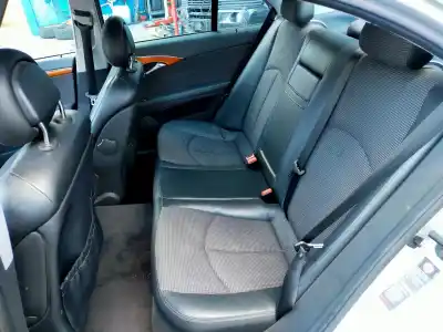 Veículo de Sucata mercedes-benz clase e (w211) berlina e 270 cdi (211.016) do ano 2005 alimentado 647961