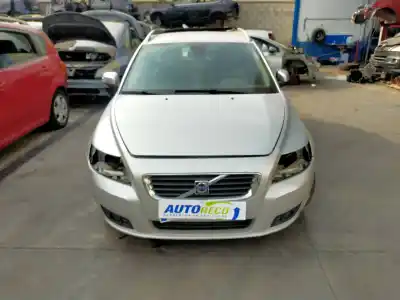 Veículo de Sucata volvo v50 familiar 1.6 d momentum do ano 2008 alimentado d4164t