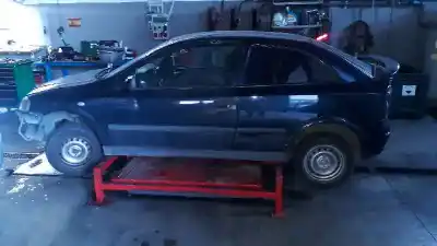 Veículo de Sucata OPEL ASTRA G BERLINA Club do ano 2002 alimentado Z16SE